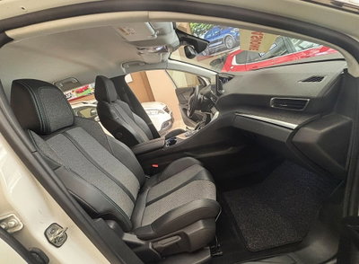 Peugeot 3008 BlueHDi 130 S&S GT (8)