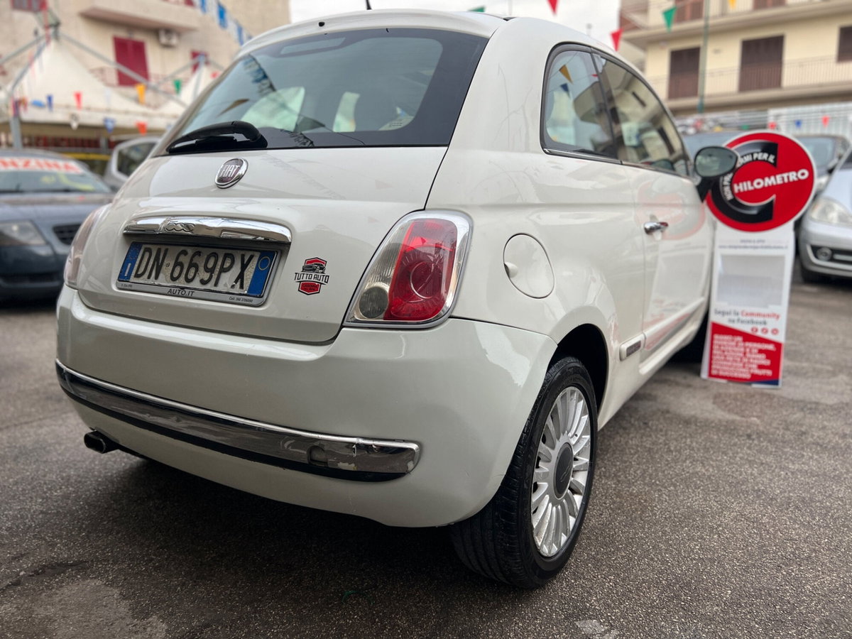 Fiat 500 1.3 Multijet 16V 75 CV Lounge (4)