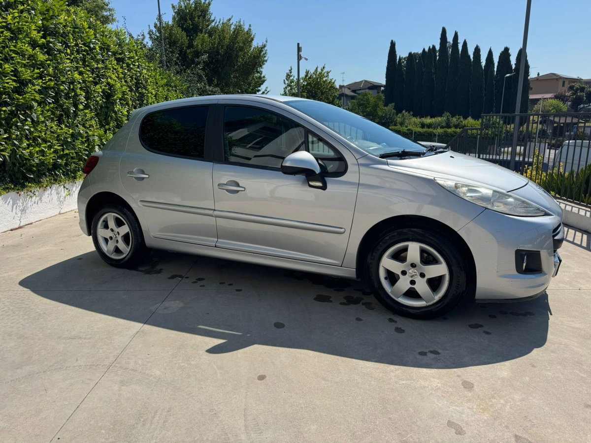 Peugeot 207 88CV 5p. 2 Tronic XS
