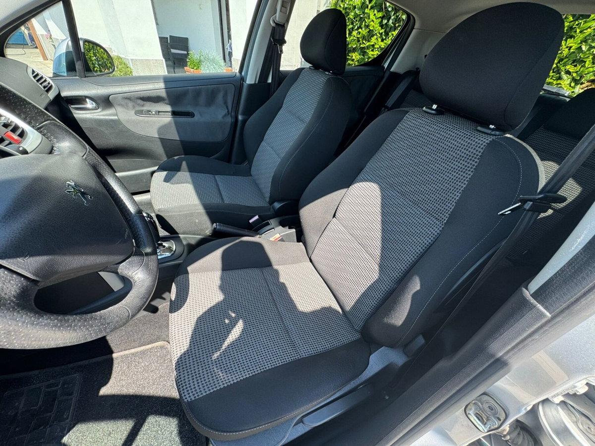 Peugeot 207 88CV 5p. 2 Tronic XS (7)