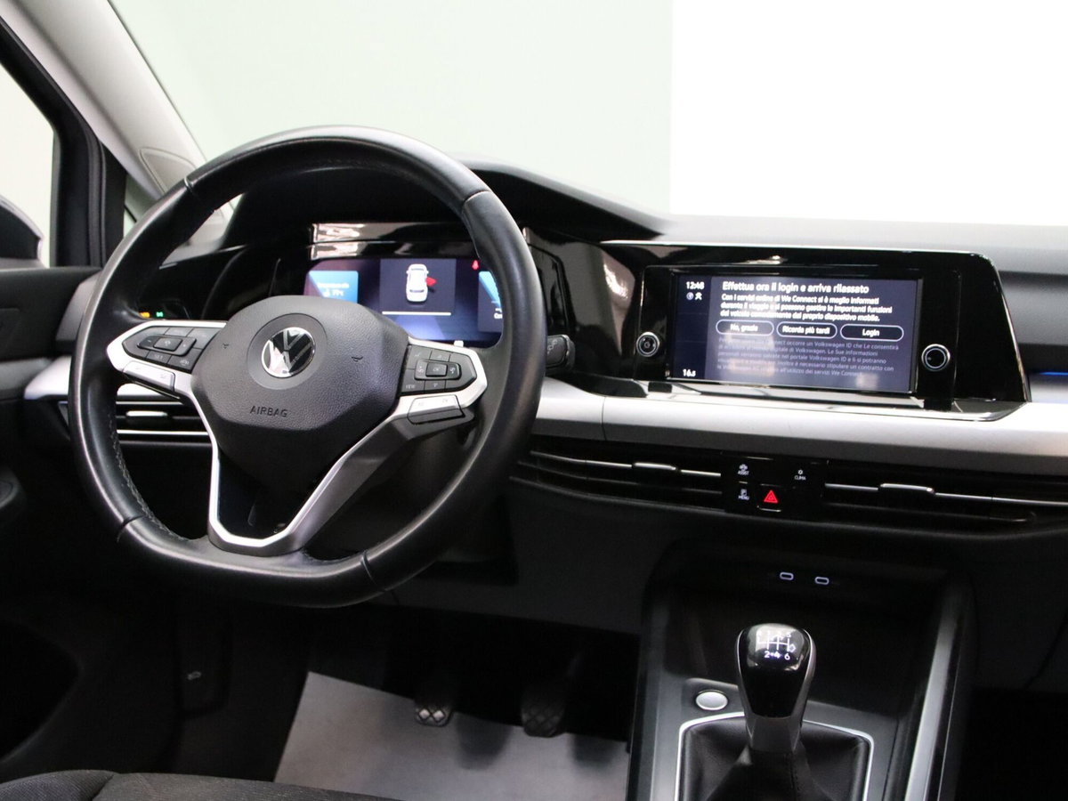 Volkswagen Golf 1.0 TSI EVO Life (12)