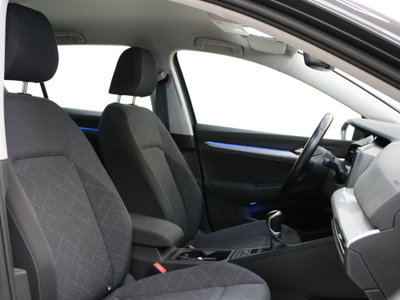 Volkswagen Golf 1.0 TSI EVO Life (15)