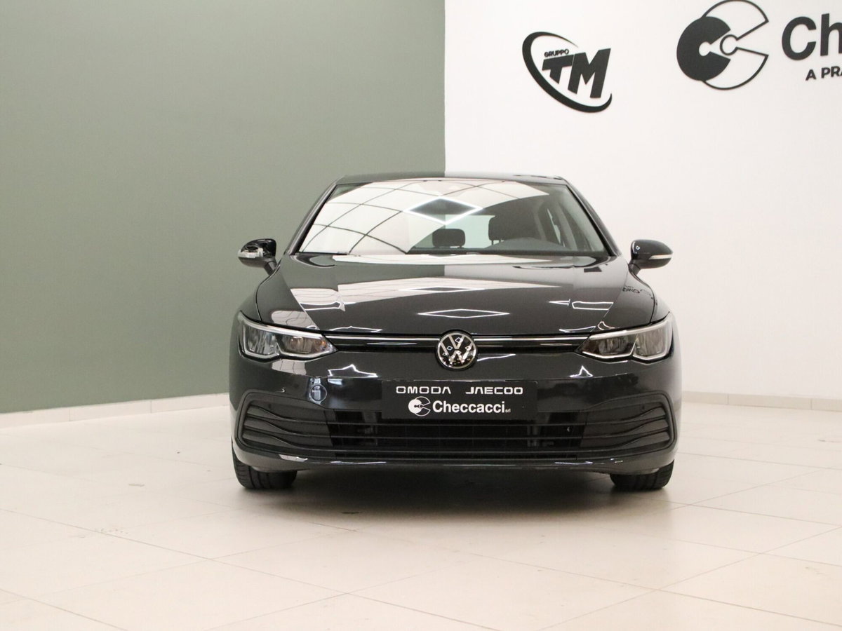 Volkswagen Golf 1.0 TSI EVO Life (2)