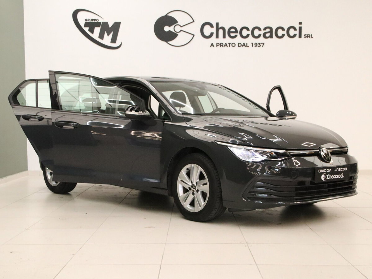 Volkswagen Golf 1.0 TSI EVO Life (4)