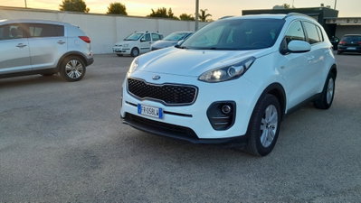 Kia Sportage 1.7 CRDI 2WD Business Class (2)