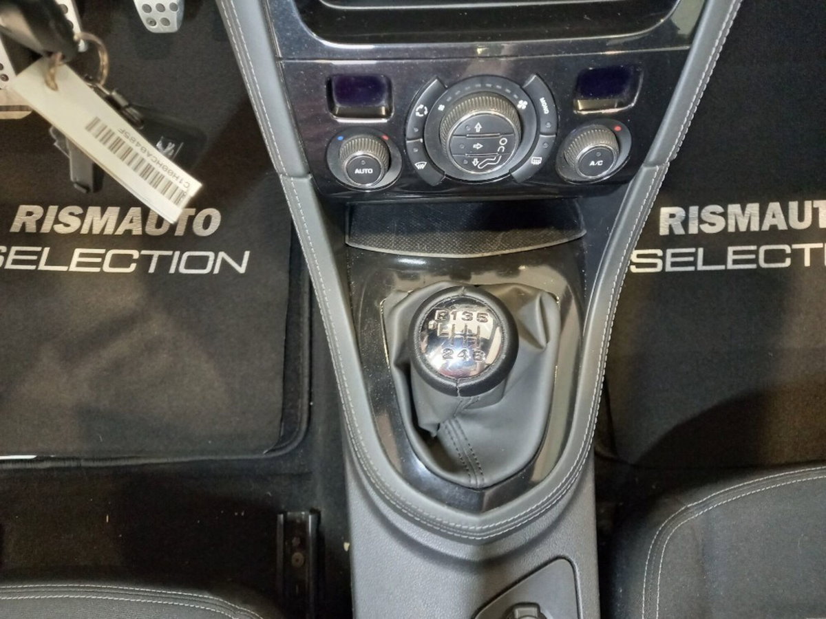 Peugeot RCZ 1.6 THP 156CV (17)