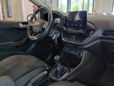 Ford Fiesta 1.1 85 CV 5 porte Titanium (20)