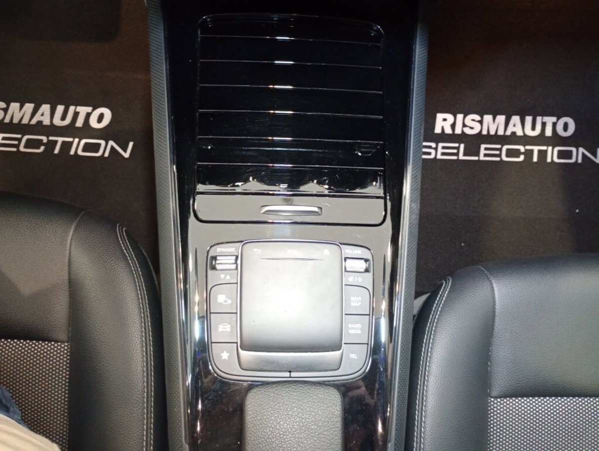 Mercedes-Benz GLA SUV 200 d Automatic Executive (12)