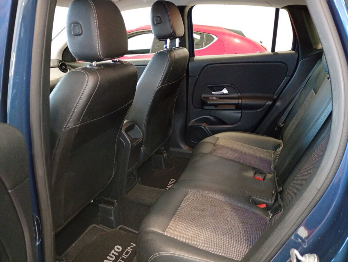 Mercedes-Benz GLA SUV 200 d Automatic Executive (13)