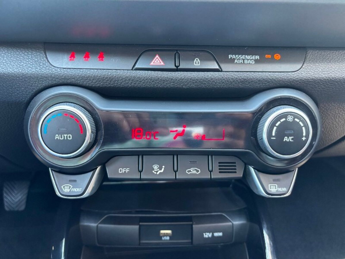 Kia Stonic 1.2 DPI Style (14)