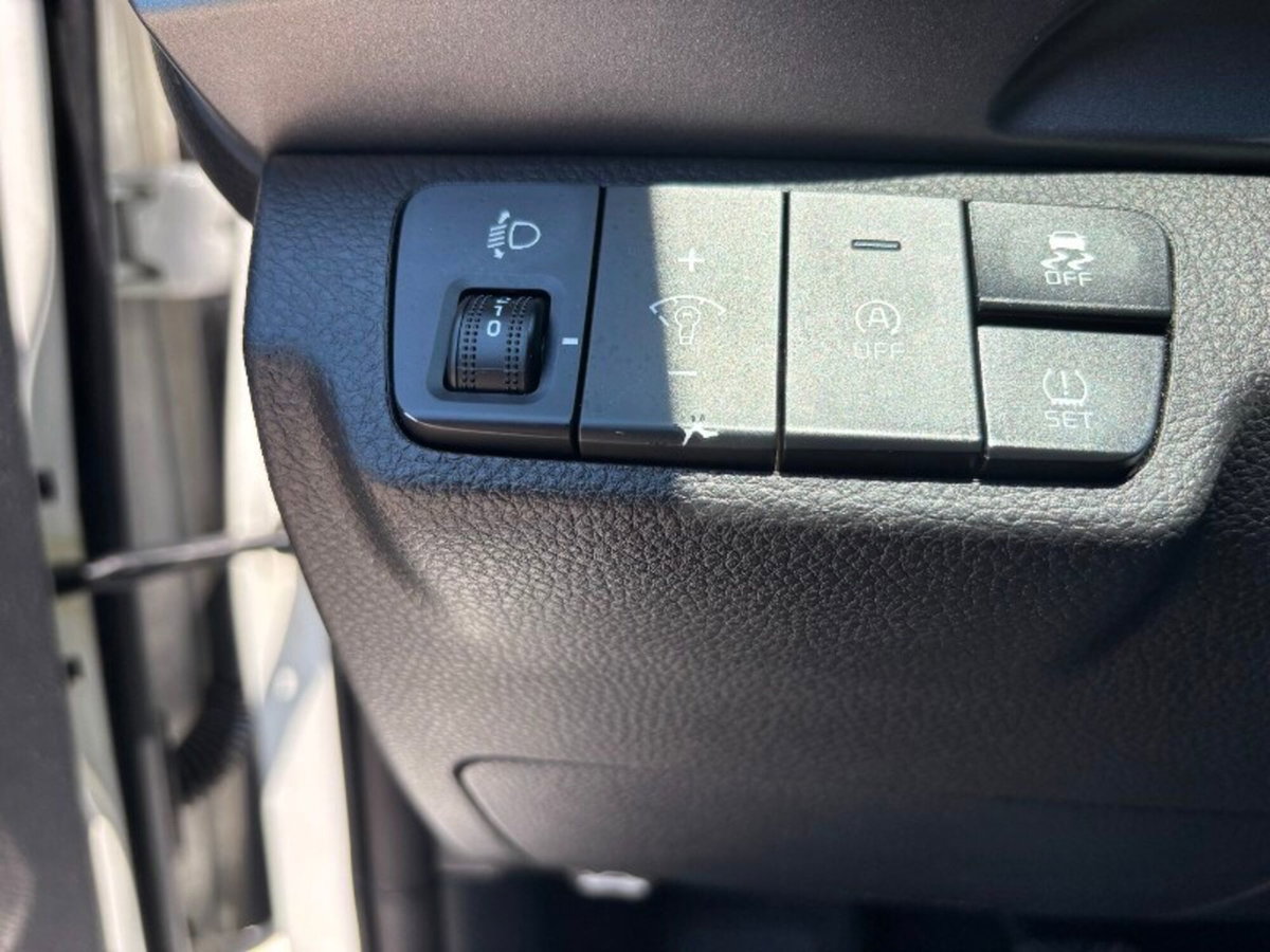 Kia Stonic 1.2 DPI Style (16)
