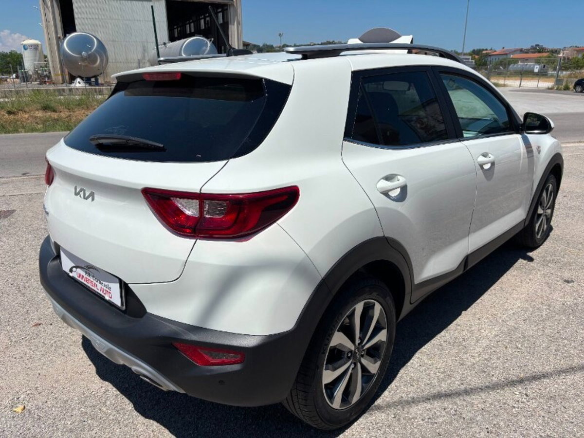 Kia Stonic 1.2 DPI Style (5)