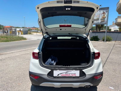 Kia Stonic 1.2 DPI Style (8)