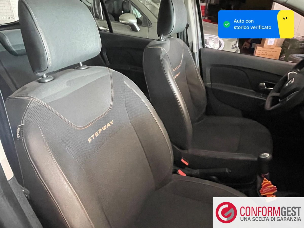 Dacia Sandero Stepway 1.5 dCi 90CV (8)