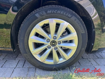 Opel Astra 1.2 Turbo 130 CV GS Line (18)