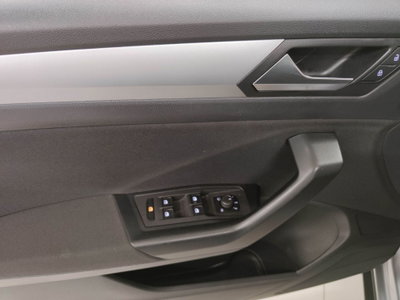 Volkswagen T-Roc 1.0 TSI Life (15)