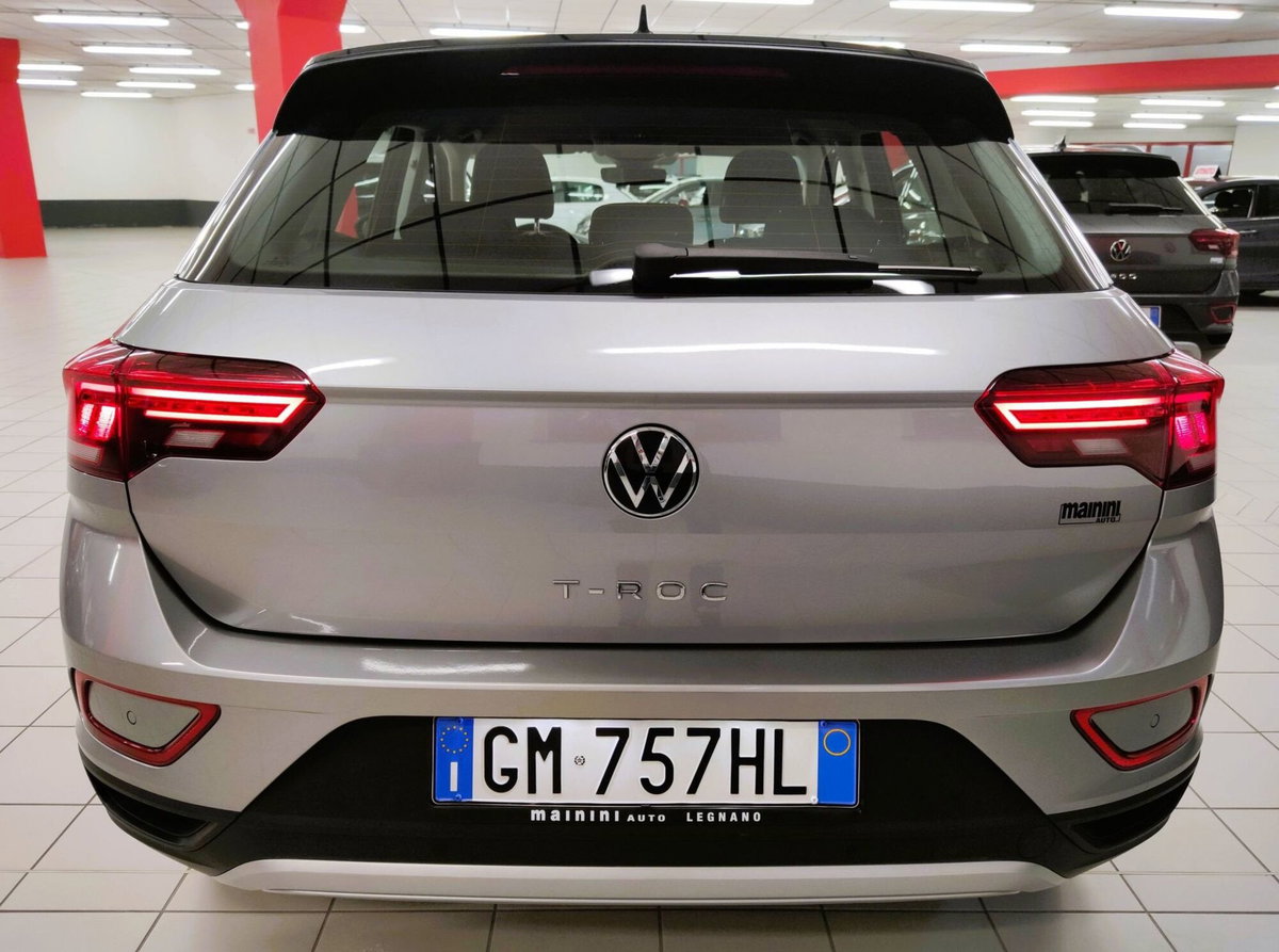 Volkswagen T-Roc 1.0 TSI Life (5)