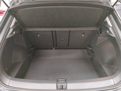 Volkswagen T-Roc 1.5 tsi Edition dsg (10)