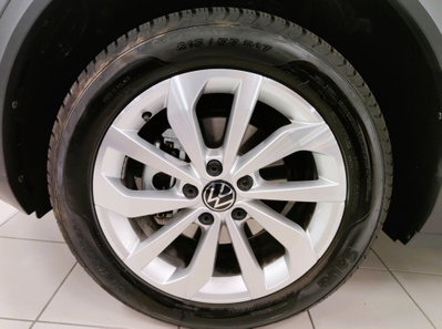 Volkswagen T-Roc 1.5 tsi Edition dsg (9)