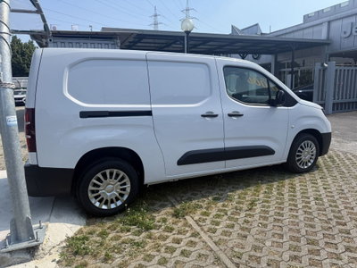 Toyota Proace City Furgone City 1.5D 130cv S&S L2 S Comfort (3)