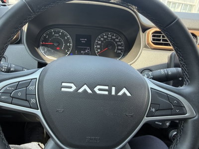 Dacia Duster 1.0 TCe 100 CV ECO-G 4x2 Essential (18)