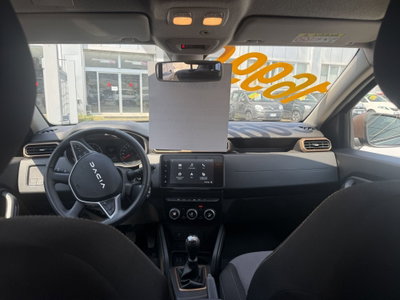 Dacia Duster 1.0 TCe 100 CV ECO-G 4x2 Essential (9)