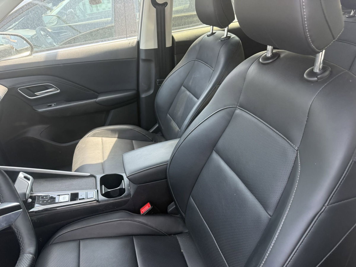 Mg ZS EV Luxury Standard Range (10)