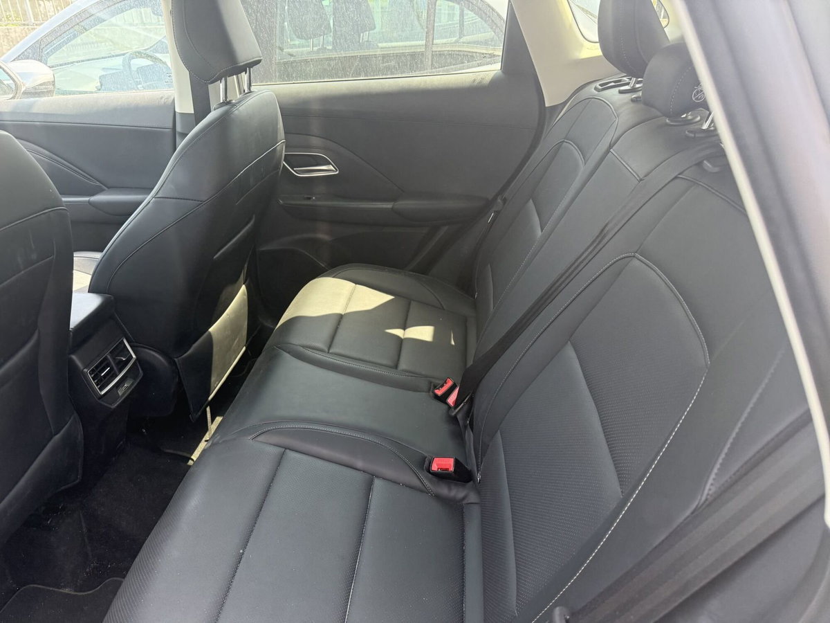 Mg ZS EV Luxury Standard Range (11)