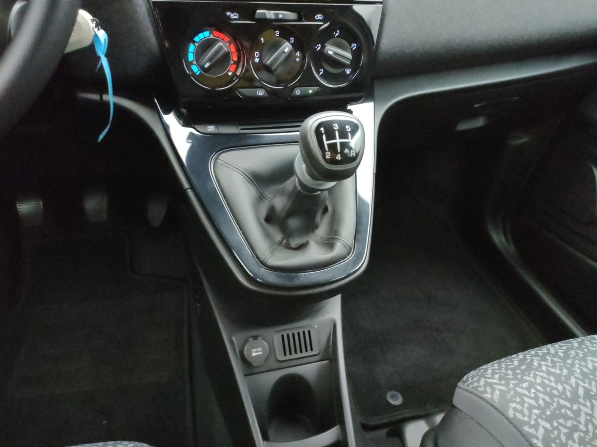 Lancia Ypsilon 1.2 69 CV 5 porte Elefantino Blu (13)