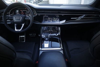 Audi RS Q8 Q8 4.0 mhev quattro tiptronic (2)