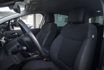 Peugeot 3008 1.6 e-HDi 115CV ETG6 Stop&Start Allure (17)