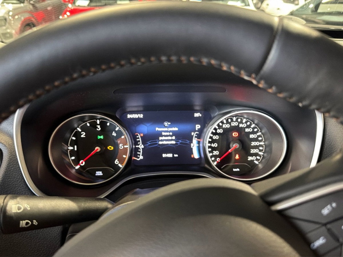 Jeep Compass 2.0 Multijet II 4WD Limited (11)