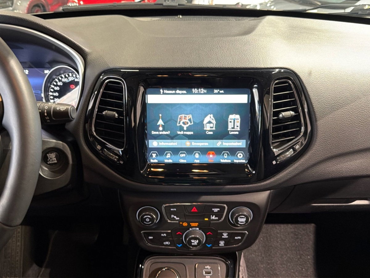 Jeep Compass 2.0 Multijet II 4WD Limited (9)