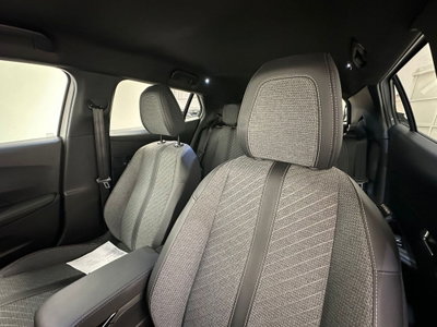 Peugeot 2008 1.2 puretech Allure s&s 100cv (15)