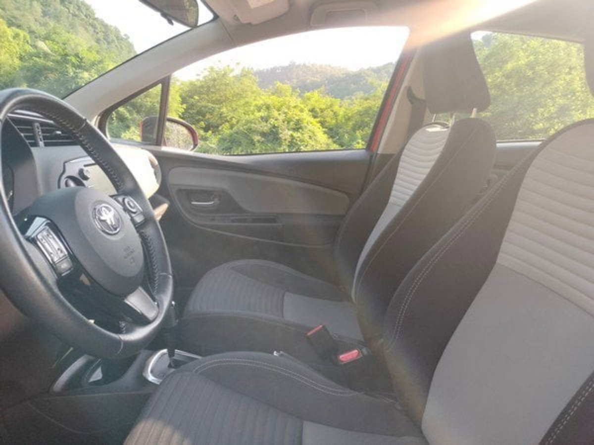 Toyota Yaris 1.5 Hybrid 5 porte Style (11)