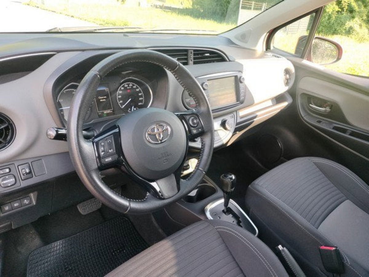 Toyota Yaris 1.5 Hybrid 5 porte Style (12)