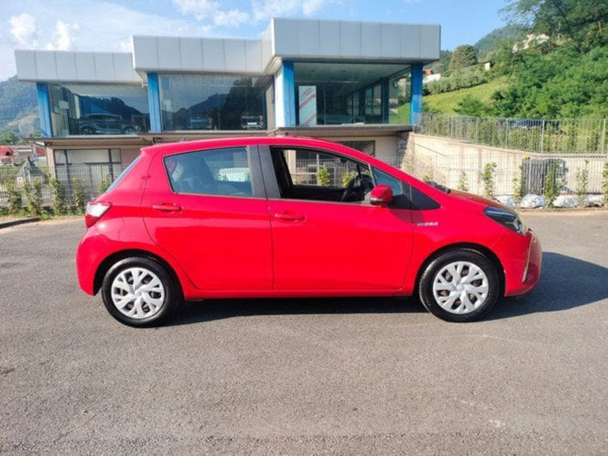 Toyota Yaris 1.5 Hybrid 5 porte Style (4)