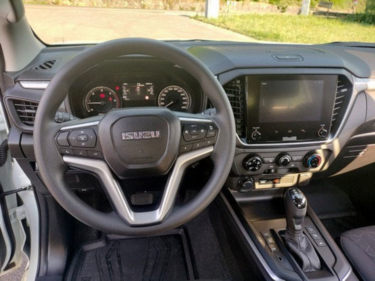Isuzu D-Max Pick-up 1.9 crew N60 Nitro Sport 4x4 auto (16)