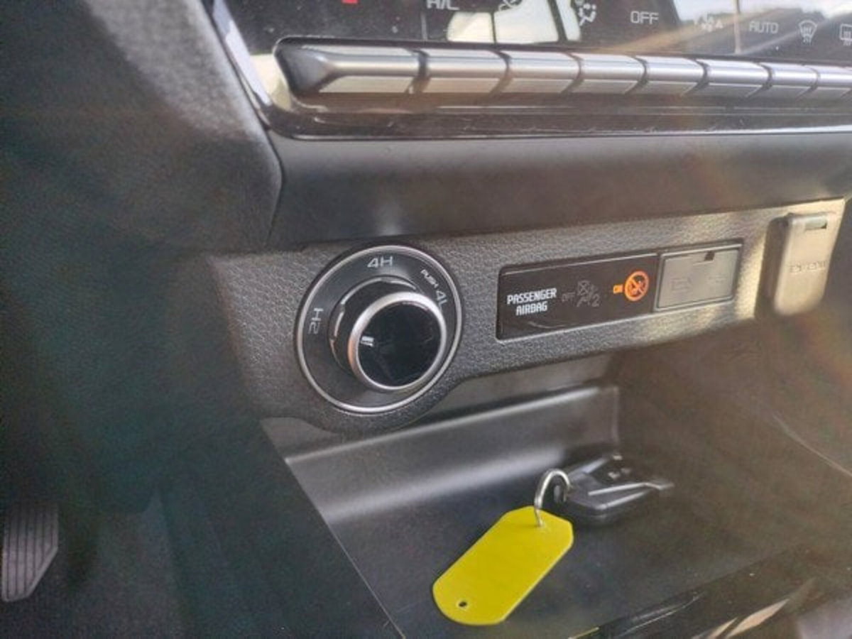 Isuzu D-Max Pick-up 1.9 crew N60 Nitro Sport 4x4 auto (20)