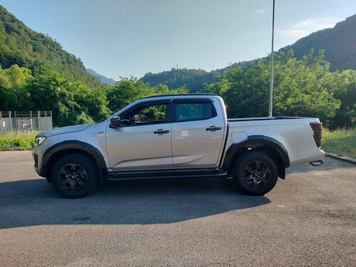 Isuzu D-Max Pick-up 1.9 crew N60 Nitro Sport 4x4 auto (5)