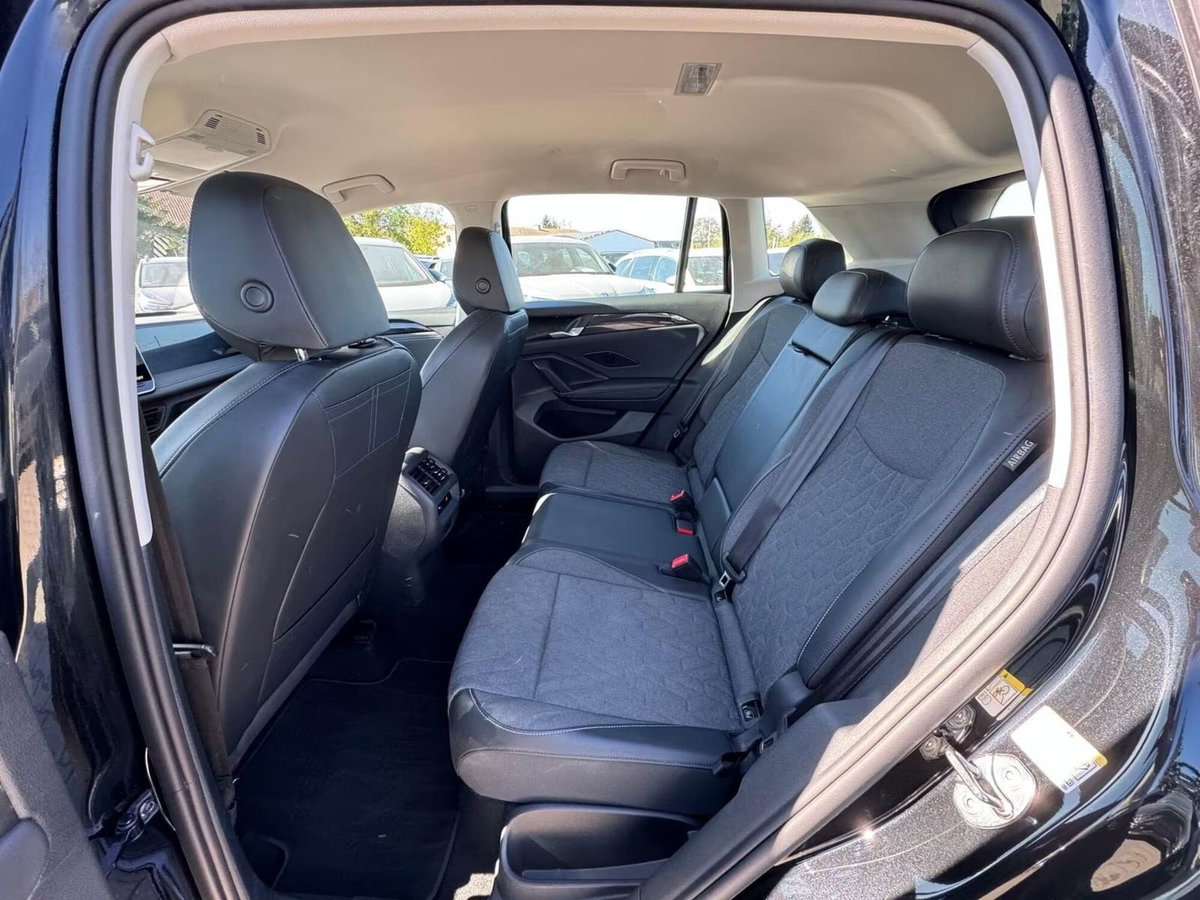 Volkswagen Tiguan 2.0 TDI 150 CV SCR DSG 4MOTION Life (11)