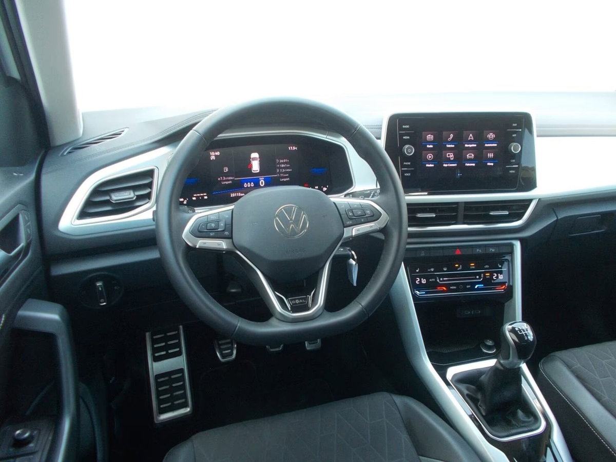 Volkswagen T-Roc 1.0 tsi Style 115cv (17)