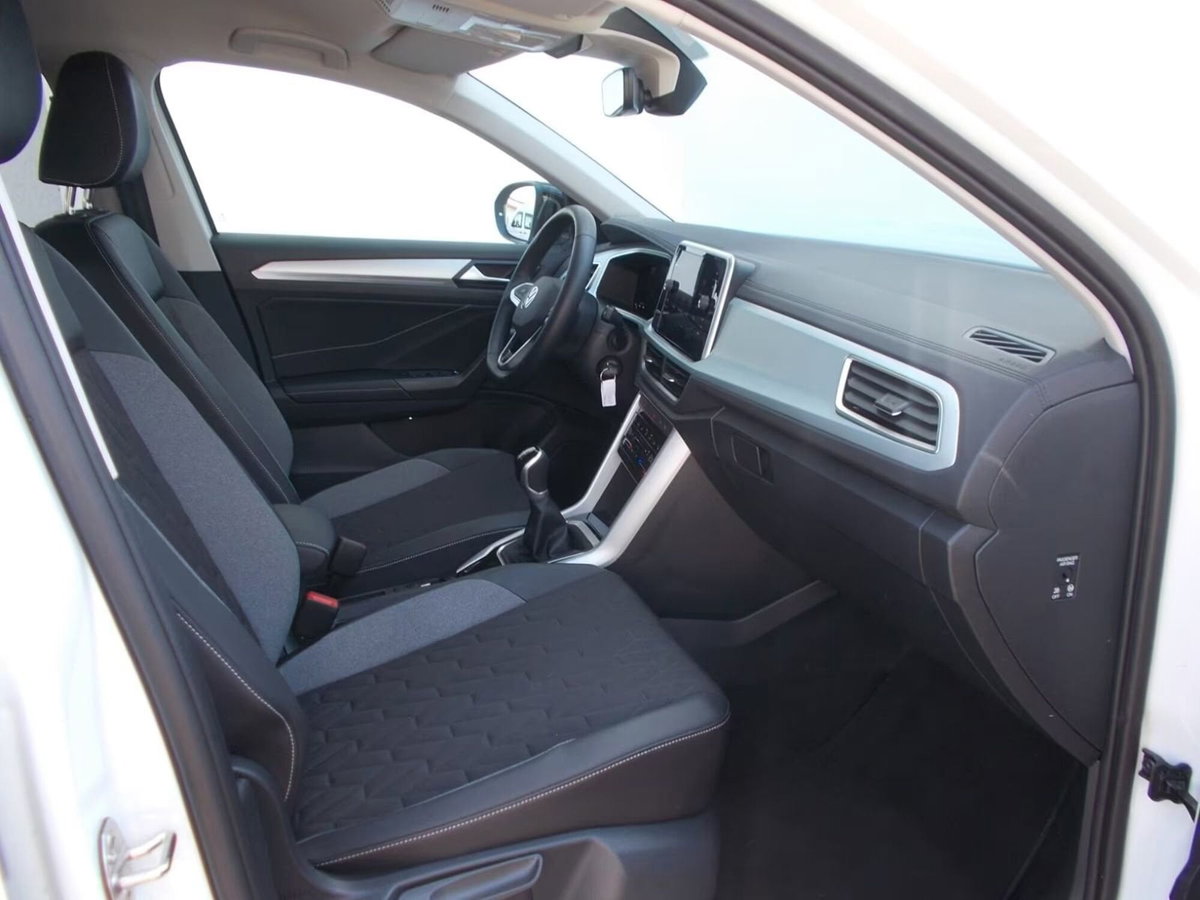 Volkswagen T-Roc 1.0 tsi Style 115cv (20)