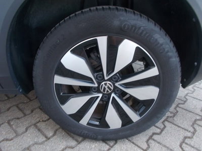 Volkswagen T-Roc 1.0 tsi Style 115cv (7)