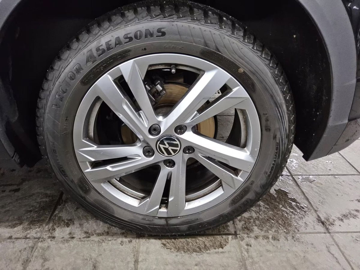 Volkswagen T-Roc 1.0 tsi R-Line 115cv (5)