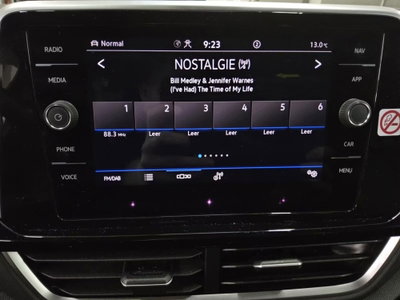 Volkswagen T-Roc 1.0 tsi R-Line 115cv (8)