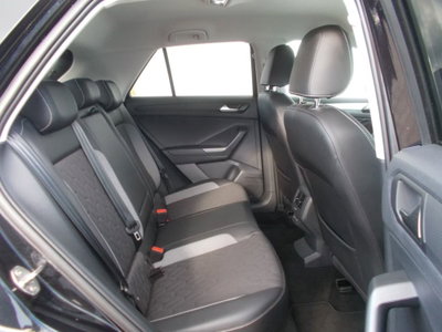 Volkswagen T-Roc 1.0 tsi Style 115cv (18)