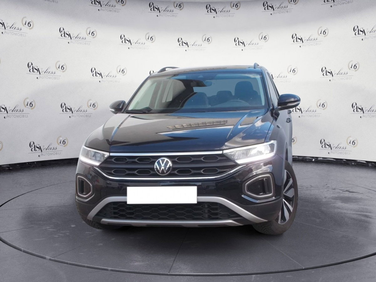 Volkswagen T-Roc 1.0 tsi Style 115cv (2)