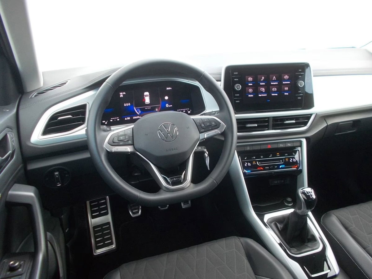 Volkswagen T-Roc 1.0 tsi Style 115cv (20)