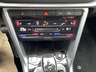 Volkswagen T-Roc 1.5 tsi Life dsg (14)